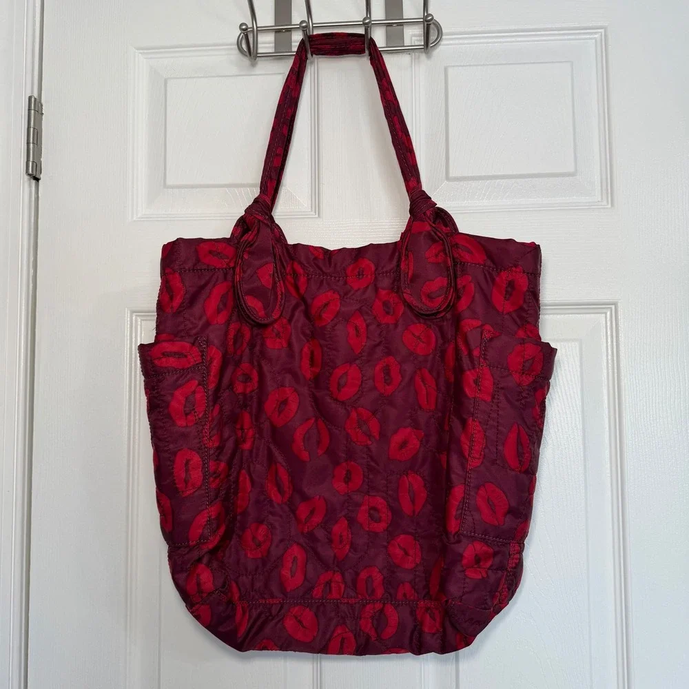 Marc by Marc Jacobs Pretty Nylon Quilted Lipstick Kiss Print Tote Bag Red